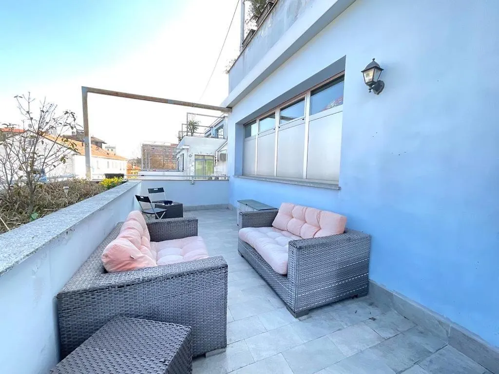 Apartment In Navigli District With Wonderful Terrace Milánó 0*,  Olaszország