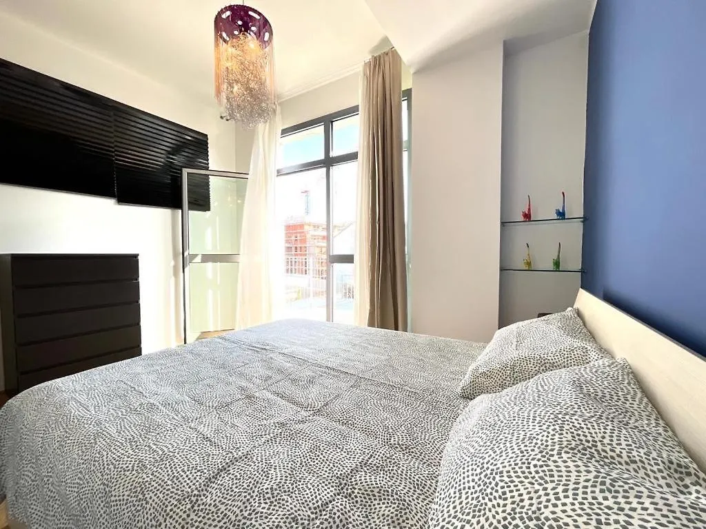 Apartment In Navigli District With Wonderful Terrace Milánó